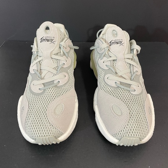 Adidas - Picture 2 of 4